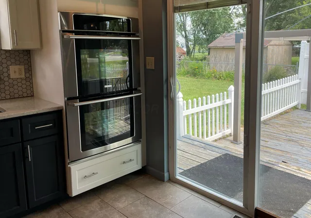 Photo 3 of Sale Pending at 2472 Home Rd, Grove City, OH 43123 | MLS# 226031886 | Listing updated on 2026-09-01