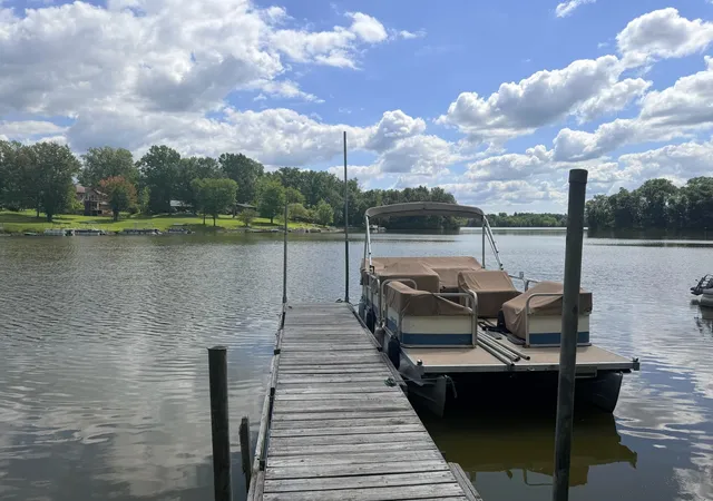 Photo 2 of Single family home for sale at 1001 Pike Dr, Mansfield, OH 44903 | MLS# 226031923 | Listing updated on 2026-09-01