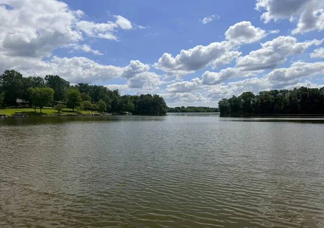 Photo 3 of Single family home for sale at 1001 Pike Dr, Mansfield, OH 44903 | MLS# 226031923 | Listing updated on 2026-09-01