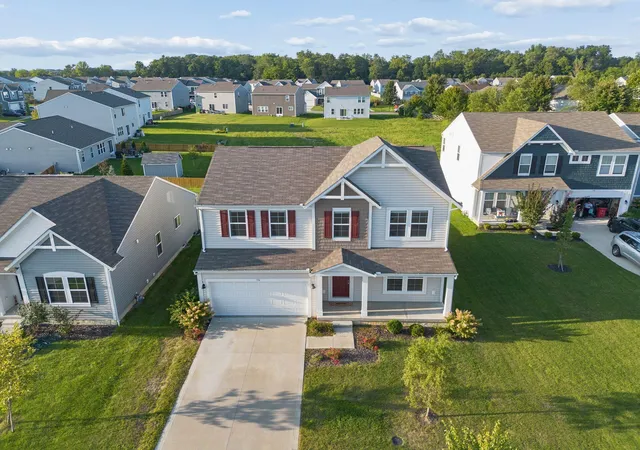 Photo 3 of Single family home for sale at 156 Heron Ave, Pataskala, OH 43062 | MLS# 226032409 | Listing updated on 2026-10-07