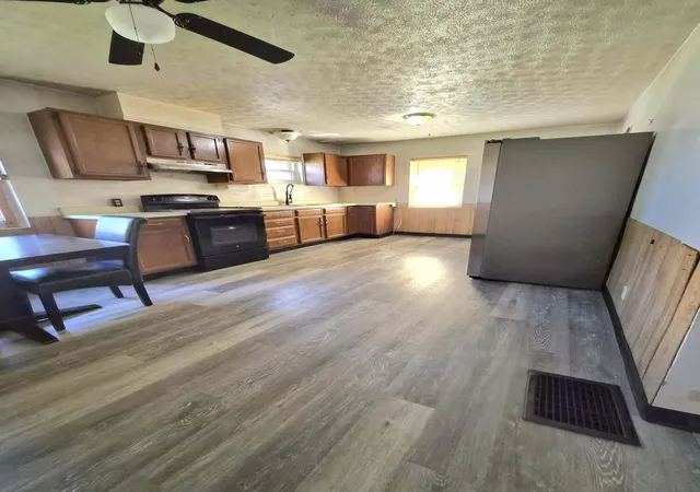 2nd image of 210 West St, Groveport, OH 43125 | MLS# 226031909