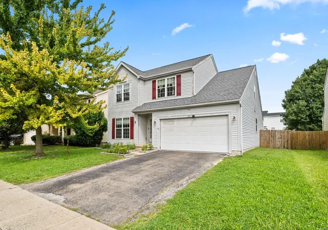 Photo 2 of Single family home for sale at 5370 Rifle Dr, Canal Winchester, OH 43110 | MLS# 226031918 | Listing updated on 2026-08-26