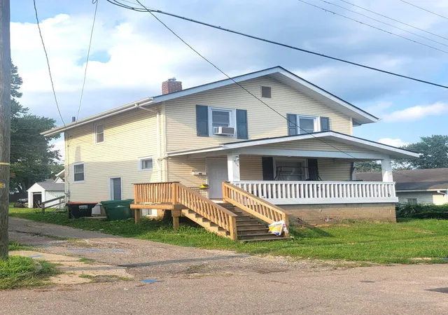 2nd image of 504 Clarendon St, Newark, OH 43055 | MLS# 226031933