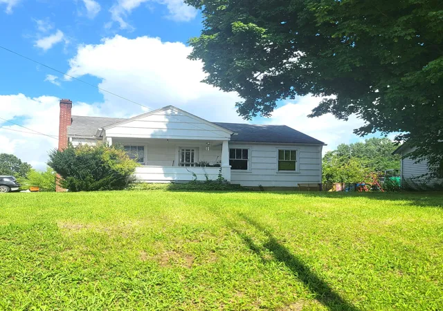 2nd image of 1669 Hebron Rd, Heath, OH 43056 | MLS# 226031942