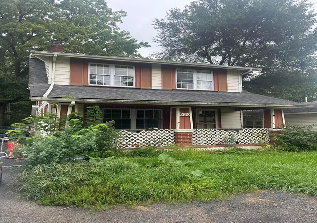 1st image of 922 Whitethorne Ave #43219, Columbus, OH 43223 | MLS# 226032041