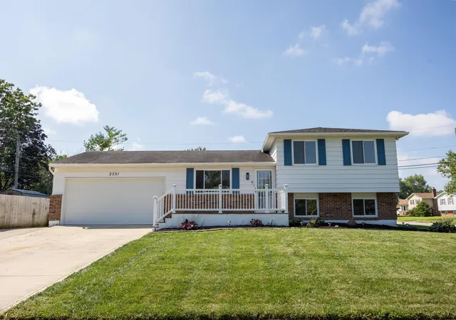 1st image of 2531 Parlin Dr, Grove City, OH 43123 | MLS# 226031977