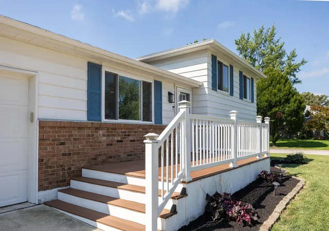 2nd image of 2531 Parlin Dr, Grove City, OH 43123 | MLS# 226031977