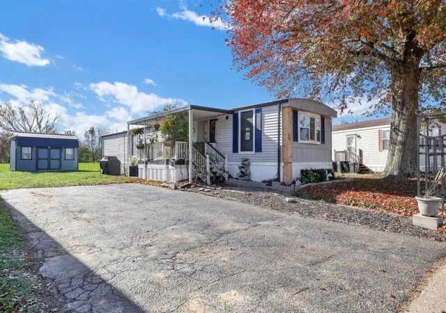 1st image of 42 Deerpath Rd, Chillicothe, OH 45601 | MLS# 226031973