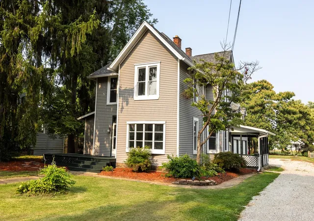 1st image of 232 Newark Rd, Mount Vernon, OH 43050 | MLS# 226031976