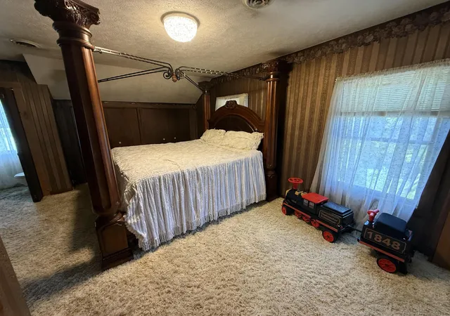 Photo 4 of Single family home for sale at 537 Harrison St, New Lexington, OH 43764 | MLS# 226032017 | Listing updated on 2026-09-23