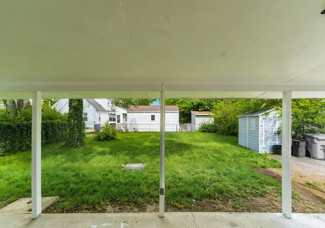 19th image of 902 Eastmoor Blvd, Columbus, OH 43209 | MLS# 226031998