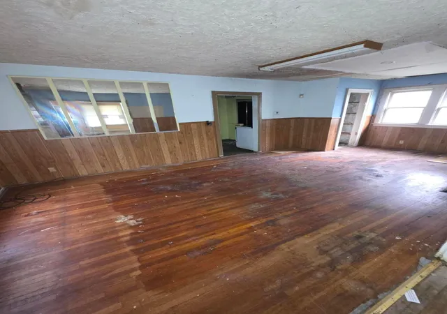 4th image of 1863 Agler Rd, Columbus, OH 43224 | MLS# 226032005