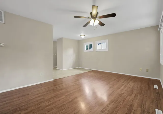 Photo 3 of Single family home for sale at 4361 Kerr Dr, Hilliard, OH 43026 | MLS# 226032012 | Listing updated on 2026-09-25