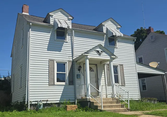 3rd image of 260 W Angle Ave, Logan, OH 43138 | MLS# 226032023