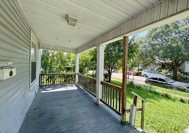 3rd image of 140 S Highland Ave, Columbus, OH 43085 | MLS# 226032060