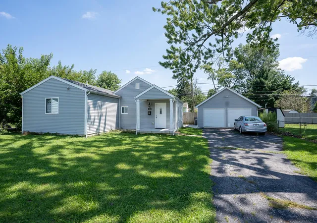 5th image of 746 Pierce Ave, Whitehall, OH 43213 | MLS# 226032038