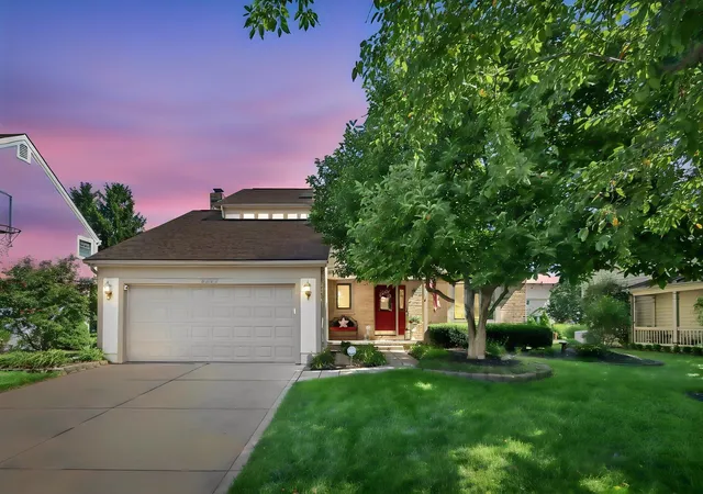 Photo 1 of Single family home for sale at 3494 River Narrows Rd, Hilliard, OH 43026 | MLS# 226032707 | Listing updated on 2026-10-05