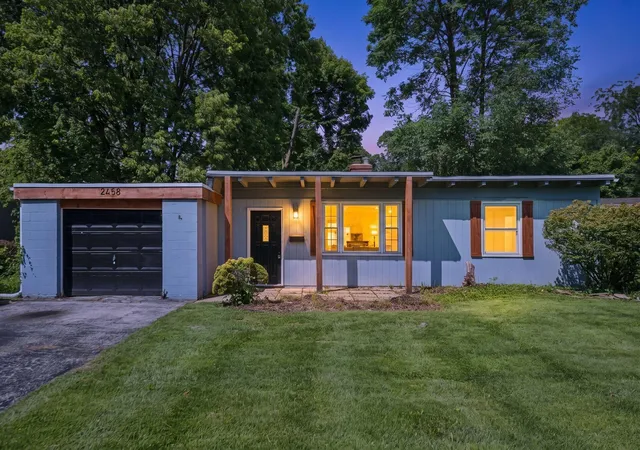 1st image of 2458 Edgevale Rd, Columbus, OH 43221 | MLS# 226032054