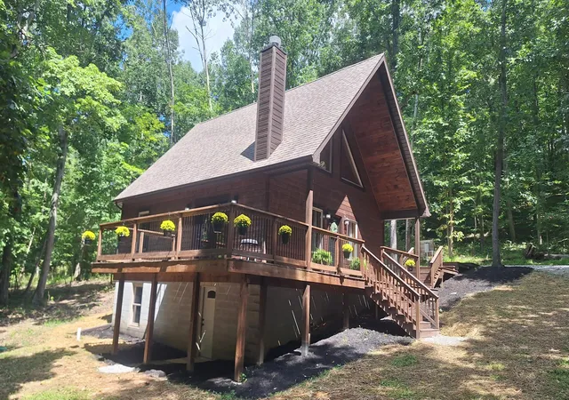 Photo 2 of Single family home for sale at 35047 Clay Hill Rd, Logan, OH 43138 | MLS# 226032071 | Listing updated on 2026-09-12