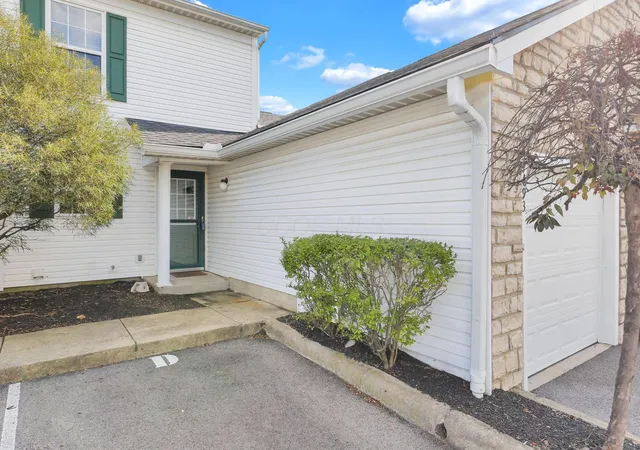 Photo 2 of Condo for sale at 4693 Athalia Dr #23D, Columbus, OH 43228 | MLS# 226032960 | Listing updated on 2026-08-31