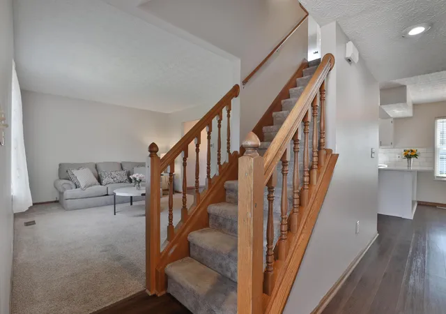 Photo 3 of Single family home for sale at 3311 Harbor Bay Dr, Columbus, OH 43221 | MLS# 226032152 | Listing updated on 2026-10-07