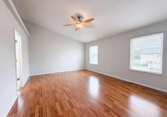 Photo 3 of Single family home for sale at 6625 Steen St, Canal Winchester, OH 43110 | MLS# 226032095 | Listing updated on 2026-10-10