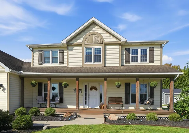 Photo 1 of Single family home for sale at 1525 N Wapak Rd, Lima, OH 45807 | MLS# 226032111 | Listing updated on 2026-09-07