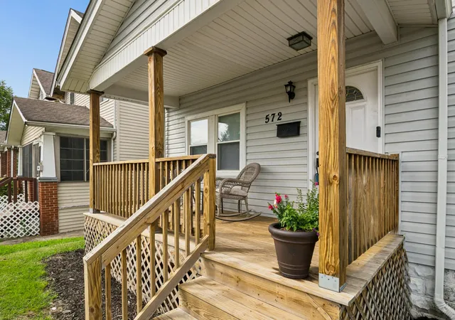 Photo 1 of Single family home for sale at 572 Frebis Ave, Columbus, OH 43206 | MLS# 226032225 | Listing updated on 2026-09-11