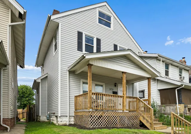 Photo 3 of Single family home for sale at 572 Frebis Ave, Columbus, OH 43206 | MLS# 226032225 | Listing updated on 2026-09-11