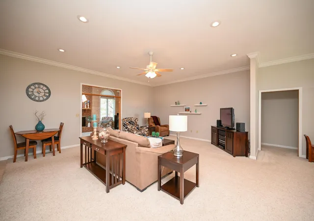 Photo 3 of Single family home for sale at 1225 Lakeview, Marion, OH 43302 | MLS# 226032420 | Listing updated on 2026-09-04