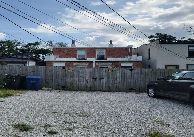 Photo 3 of Multi family home for sale at 552 554 W 2nd Ave, Columbus, OH 43201 | MLS# 226032164 | Listing updated on 2026-08-31