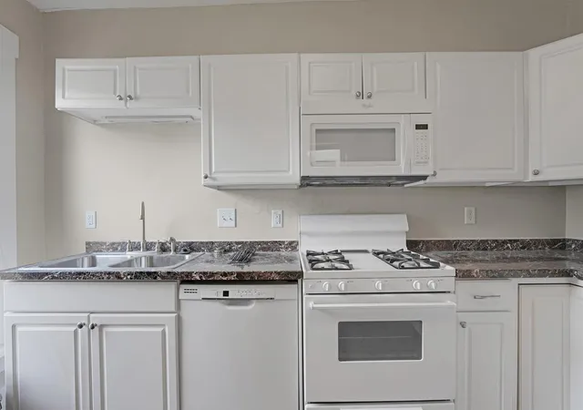 Photo 43 of Multi family home for sale at 552 554 W 2nd Ave, Columbus, OH 43201 | MLS# 226032164 | Listing updated on 2026-08-31
