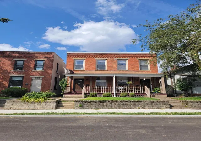 Photo 3 of House for sale at 552-554 W 2Nd Ave, Columbus, OH 43201 | MLS# 226032164 | Listing updated on 2026-10-12