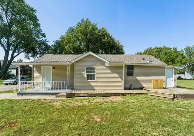 Photo 1 of Single family home for sale at 452 Holton Ave, Columbus, OH 43223 | MLS# 226032149 | Listing updated on 2026-08-26