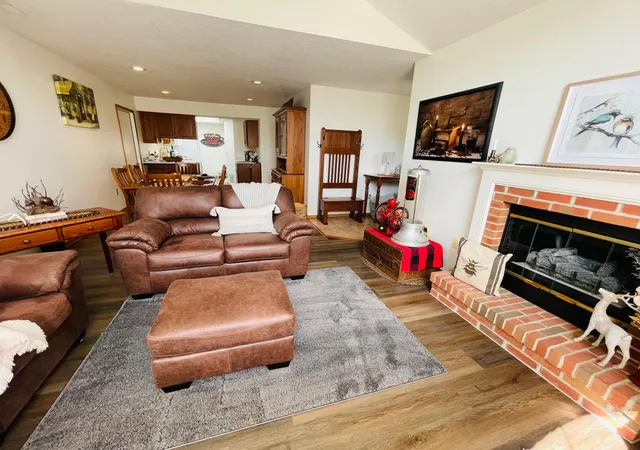 Photo 4 of Condo for sale at 14 Woodberry Dr, Mount Vernon, OH 43050 | MLS# 226032219 | Listing updated on 2026-10-22