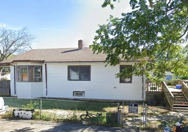 Photo 2 of Sale Pending at 17 Miron St, Bloomingburg, OH 43106 | MLS# 226032159 | Listing updated on 2026-09-01