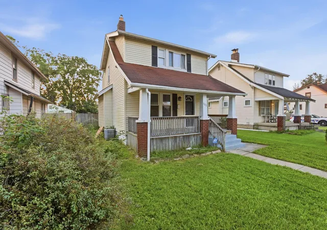Photo 3 of Sale Pending at 782 S Terrace Ave, Columbus, OH 43204 | MLS# 226032659 | Listing updated on 2026-09-20