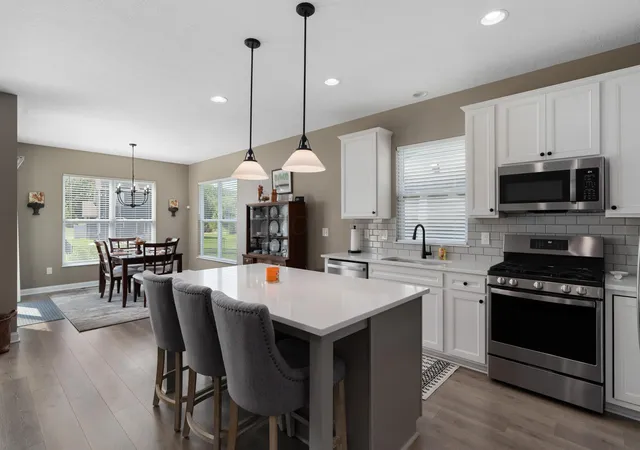 Photo 3 of Single family home for sale at 4531 Bluebird Dr, Powell, OH 43065 | MLS# 226032370 | Listing updated on 2026-09-28