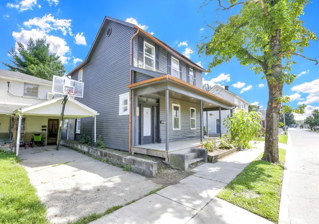 Photo 5 of House for sale at 210 N Walnut St, Logan, OH 43138 | MLS# 226032831 | Listing updated on 2026-08-28