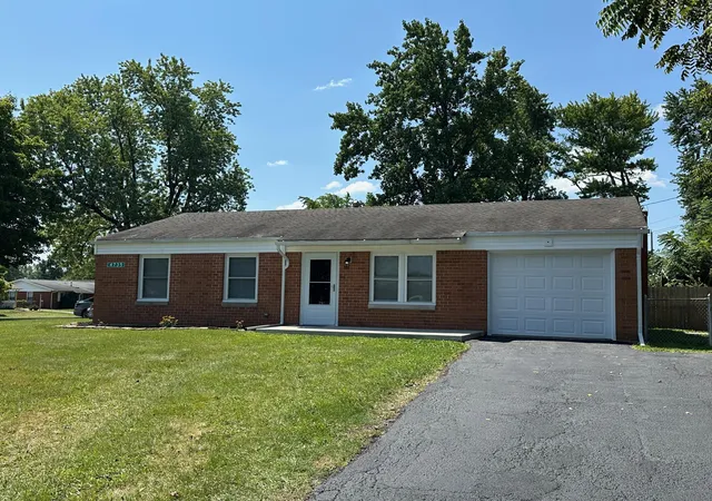 Photo 1 of Single family home for sale at 4735 Frost Ave, Columbus, OH 43228 | MLS# 226032184 | Listing updated on 2026-09-14