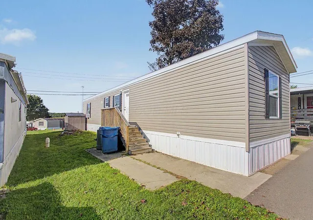 Photo 15 of Single family home for sale at 8750 Columbus Rd #16 B, Mount Vernon, OH 43050 | MLS# 226032514 | Listing updated on 2026-08-27