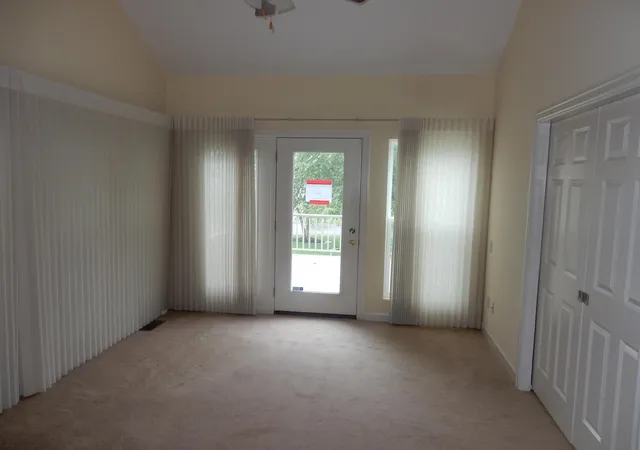 Photo 4 of Condo for sale at 144 Tinley Park Cir, Delaware, OH 43015 | MLS# 226032212 | Listing updated on 2026-10-27