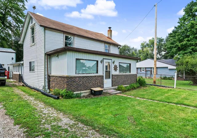 Photo 2 of Single family home for sale at 1073 Decliff Rd N, La Rue, OH 43332 | MLS# 226032246 | Listing updated on 2026-09-14