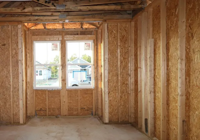 Photo 3 of Sale Pending at 98 Beacon Bay Ave, Delaware, OH 43015 | MLS# 226032337 | Listing updated on 2026-09-17