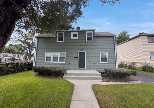 Photo 1 of Single family home for sale at 601 Rhoads Ave, Columbus, OH 43205 | MLS# 226032240 | Listing updated on 2026-09-30