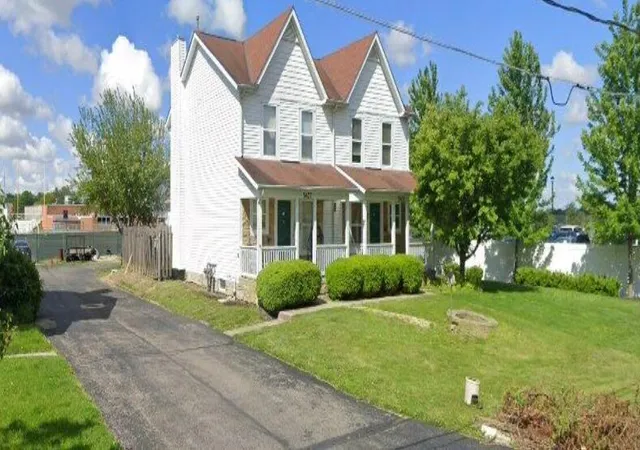 Photo 3 of Sale Pending at 5427 Madison St #5431, Hilliard, OH 43026 | MLS# 226032277 | Listing updated on 2026-09-16