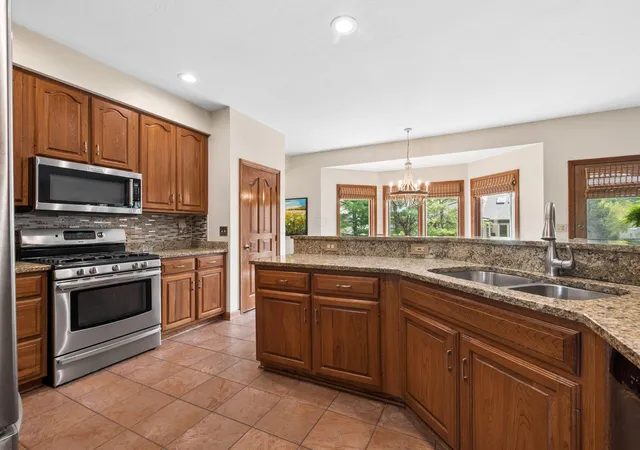 Photo 3 of Single family home for sale at 4154 Goldthread Ct, Hilliard, OH 43026 | MLS# 226032768 | Listing updated on 2026-08-31