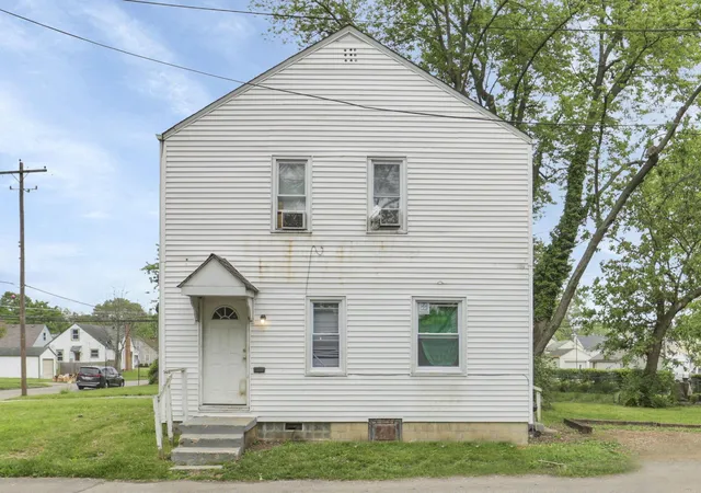 Photo 1 of Multi family home for sale at 1656 1658 Forest St, Columbus, OH 43206 | MLS# 226032258 | Listing updated on 2026-09-02