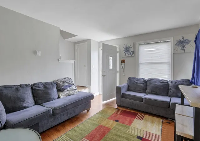 Photo 4 of House for sale at 1656-1658 Forest St, Columbus, OH 43206 | MLS# 226032258 | Listing updated on 2026-09-02