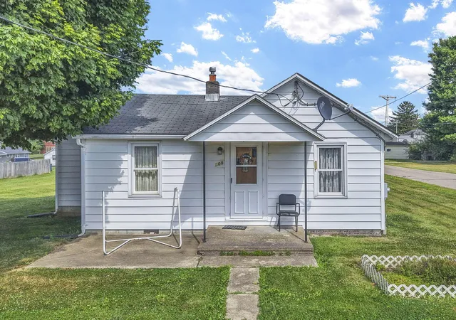 Photo 2 of Single family home for sale at 300 Halderman St, Amanda, OH 43102 | MLS# 226032276 | Listing updated on 2026-08-30